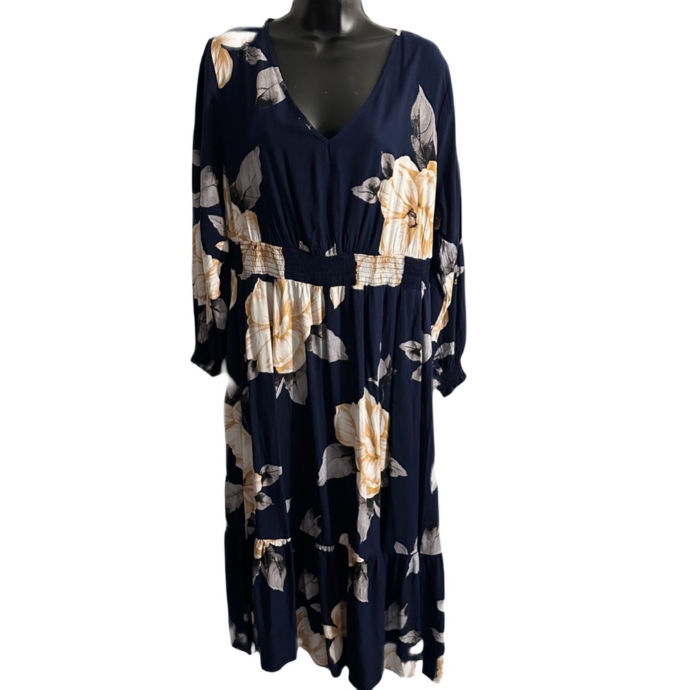 BloomChic 14/16 XL navy blue floral long sleeve v neck maxi dress